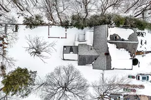 28 Linden Pl, Dedham, MA 02026 - Photo 8