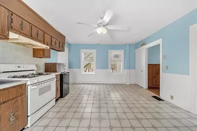 28 Linden Pl, Dedham, MA 02026 - Photo 18