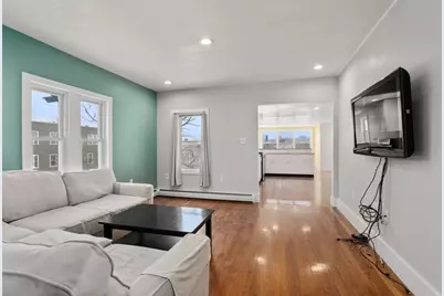 28 Port Norfolk St, Boston, MA 02122 - Photo 12