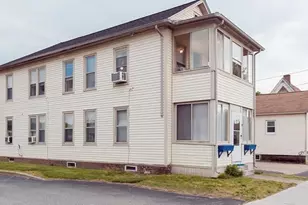 12 Hartford Ave E, Uxbridge, MA 01569 - Photo 4