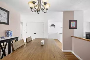 7 Fieldstone Dr, Upton, MA 01568 - Photo 10