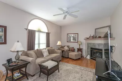 61 Plantation Cir, Westfield, MA 01085 - Photo 6