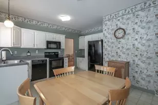 61 Plantation Cir, Westfield, MA 01085 - Photo 22