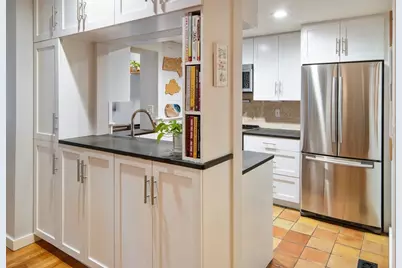 675 Tremont St #1, Boston, MA 02118 - Photo 4