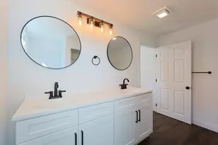 21 Irving St, Bellingham, MA 02019 - Photo 18