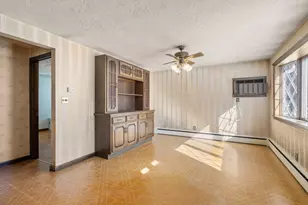 16 Amherst St, Grafton, MA 01536 - Photo 8