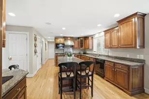 51 Farmside Dr, Pembroke, MA 02359 - Photo 6