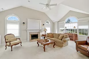 51 Farmside Dr, Pembroke, MA 02359 - Photo 10