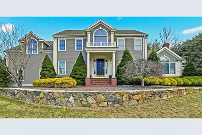 51 Farmside Dr, Pembroke, MA 02359 - Photo 2