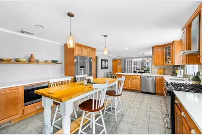 145 Mount Hope Rd, Somerset, MA 02726 - Photo 14