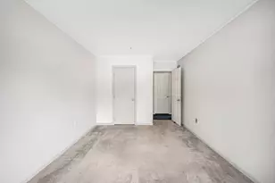 13 Dallas Dr, Dracut, MA 01826 - Photo 26