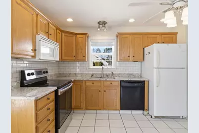 2 Mountain Ash Rd. #2, East Bridgewater, MA 02333 - Photo 10