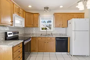 2 Mountain Ash Rd, East Bridgewater, MA 02333 - Photo 10