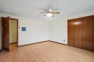 8 Hunter Cir, Shrewsbury, MA 01545 - Photo 18