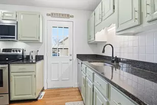 425 Main St, Hudson, MA 01749 - Photo 6