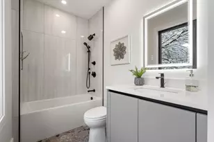 116 Thorndike St, Brookline, MA 02446 - Photo 22