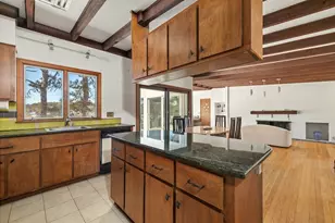 36 Little Neck Ln, Mashpee, MA 02649 - Photo 10