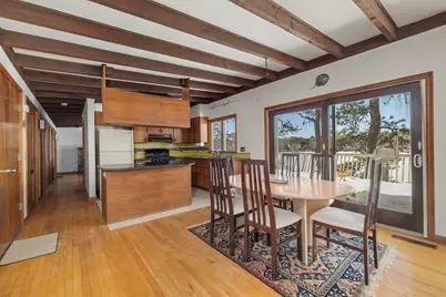 36 Little Neck Ln, Mashpee, MA 02649 - Photo 8