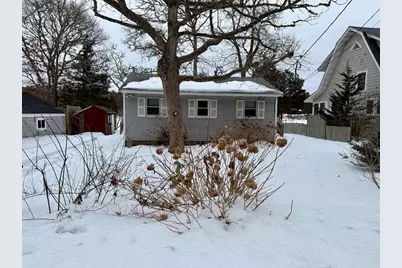 28 N Beach Ave #1, Bourne, MA 02532 - Photo 2