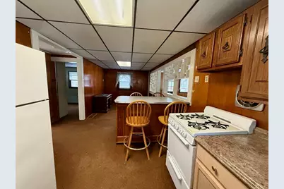 28 N Beach Ave #1, Bourne, MA 02532 - Photo 10