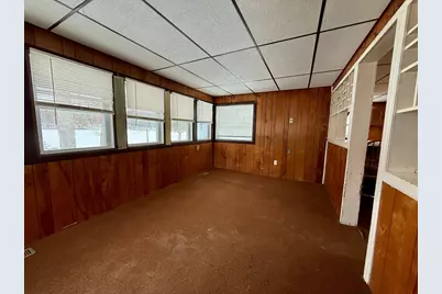 28 N Beach Ave #1, Bourne, MA 02532 - Photo 4