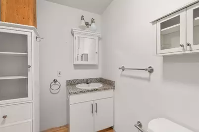 21 Wormwood St #323, Boston, MA 02210 - Photo 10