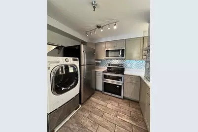 750 Davol #324, Fall River, MA 02720 - Photo 4