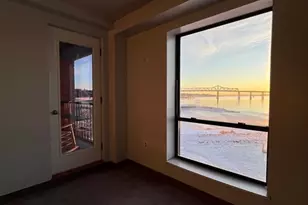 750 Davol, Fall River, MA 02720 - Photo 8