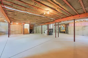 63 Rockwood Ln, Upton, MA 01568 - Photo 34