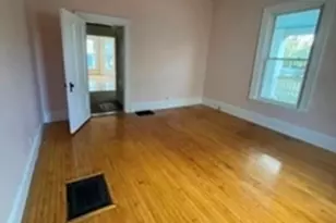 84 Walker St, Newton, MA 02460 - Photo 8