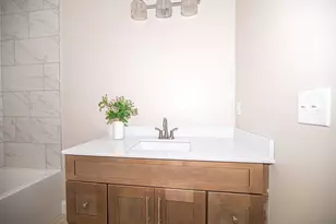 16 Meadowview Ln, Salisbury, MA 01952 - Photo 12