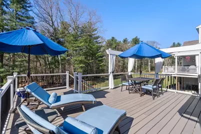 124 Glen Ellen Blvd #124, Millis, MA 02054 - Photo 2