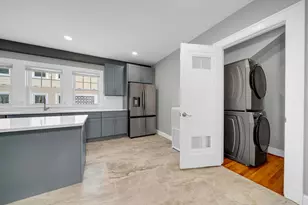 26 Richardson Ave, North Andover, MA 01845 - Photo 8