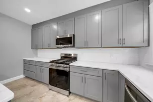 28 Richardson Ave, North Andover, MA 01845 - Photo 8