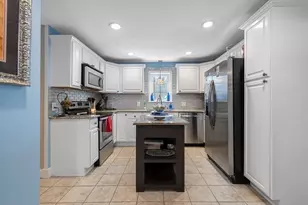 634 Oxford St S, Auburn, MA 01501 - Photo 10