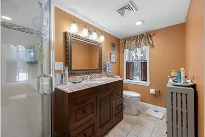 634 Oxford St South, Auburn, MA 01501 - Photo 18