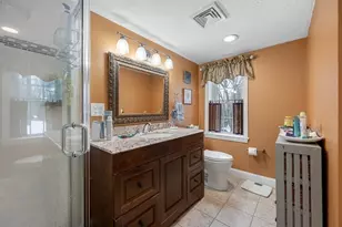 634 Oxford St S, Auburn, MA 01501 - Photo 18