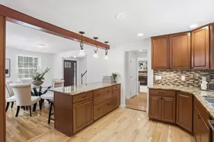 84 Craigie Cir, Carlisle, MA 01741 - Photo 18