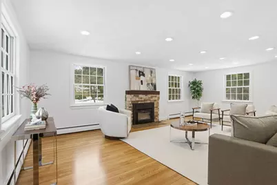 84 Craigie Circle, Carlisle, MA 01741 - Photo 2