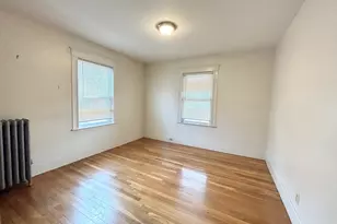 11 Romsey St, Boston, MA 02125 - Photo 6