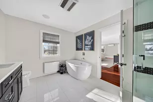 10 Franklin St, Dartmouth, MA 02748 - Photo 24