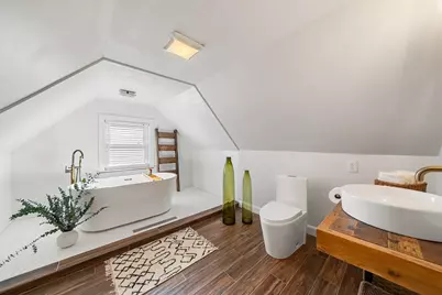 11 Hamilton St, Boston, MA 02125 - Photo 20