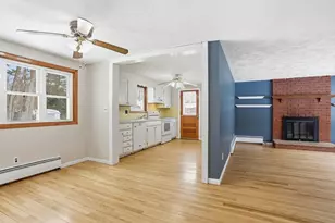 4 Charlemont Ct, Chelmsford, MA 01863 - Photo 8