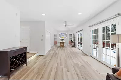 2 Grove St, Framingham, MA 01701 - Photo 14