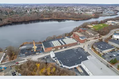 721-727 School St, Pawtucket, RI 02860 - Photo 4