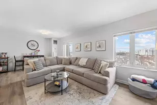 100 Marina Dr, Quincy, MA 02171 - Photo 6