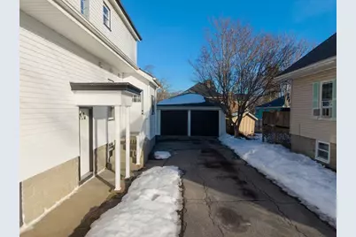 295 Newbury St, Fall River, MA 02720 - Photo 4