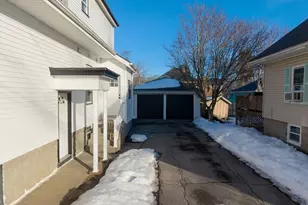 295 Newbury St, Fall River, MA 02720 - Photo 4