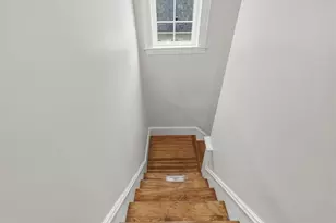 295 Newbury St, Fall River, MA 02720 - Photo 16