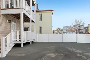1048 Saratoga St, Boston, MA 02128 - Photo 28